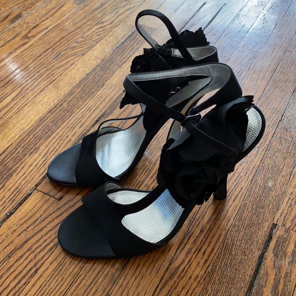 Size 9 Nina Heels with Flower on Side